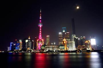 3-Hour Shanghai Night View: The Bund and Luxury Cruise on Huangpu River
