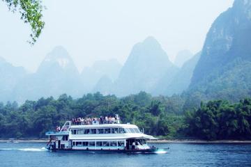 Full-Day Group Tour of Guilin Li River Cruising And Yangshuo