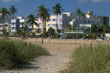 Day Trip to Miami from Orlando with Optional Upgrades