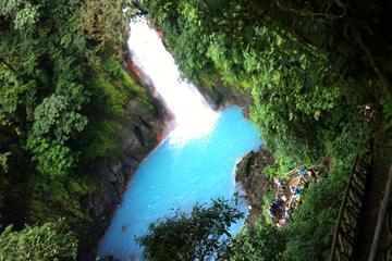 Rio Celeste Hike in Tenorio Volcano National Park
