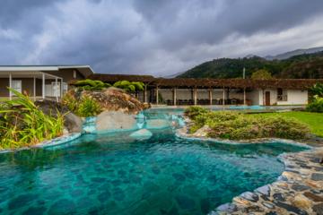 Irazu Volcano and Hacienda Orosi Hot Springs