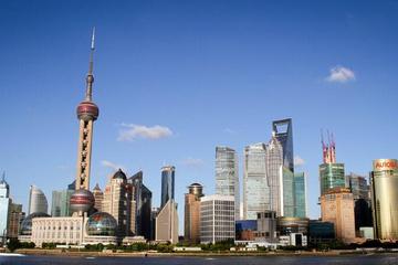 Shanghai Museum, Jade Buddha, Yu Garden, the Bund and Acrobatic Show