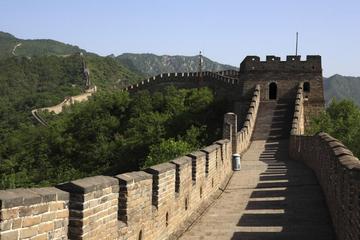 Small-Group Day Tour of the Badaling Great Wall with Forbidden City Visit