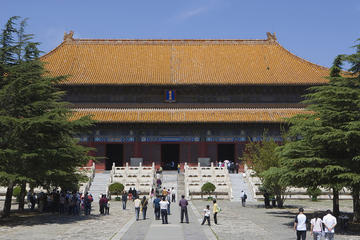 Badaling Great Wall and Ming Tombs with Lunch