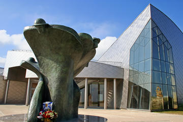 Full-Day Canadian Battlefields and Sites of Normandy Tour