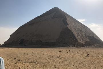 Giza pyramids, Sphinx, Memphis and Dahshur Trip