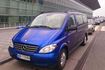 Wroclaw Copernicus Airport 1-3 pax one way private transfer