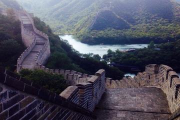 Private Hiking Day Tour: Huanghuacheng Great Wall from Beijing including Lunch