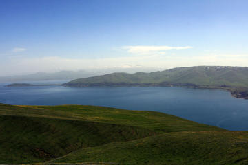 Daily jeep tour in Areguni Mountains