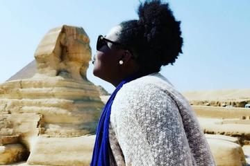 low cost daily-guided tour to Giza pyramids Sakkara Memphis from Cairo or Giza hotels
