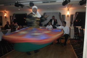 Small Group Folk Night Show from Cairo or Giza