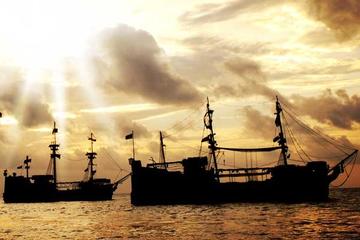 Captain Hook Dinner Cruise in Cancun