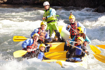 Rafting in Llavorsi-Sort Rapids in Catalonia