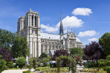 Private Tour: Notre Dame Cathedral, the Sainte Chapelle and the Conciergerie