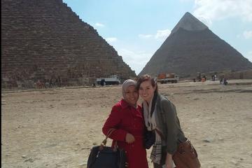 private tour to Giza pyramids Sphinx with lunch
