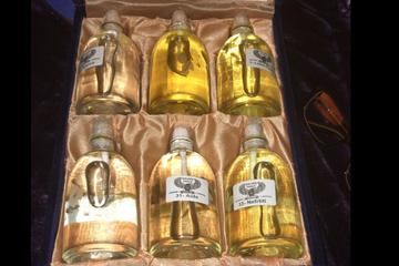Shopping tour to Lotus flower Oil House and other Authentic Egyptian Fragrance Oils