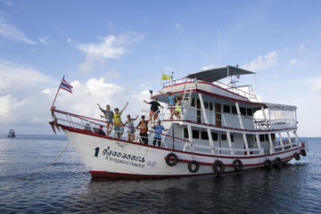 3-Day Advanced Adventurer around Koh Tao All-in Liveaboard