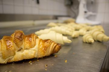 Behind the Scenes of a Boulangerie : French Bakery Tour in Paris