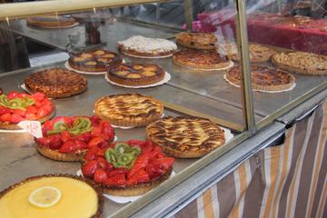 Small-Group Marché du Président Wilson Food Tour in Paris
