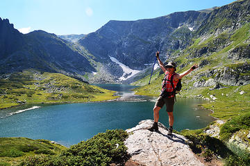 Full-day Rila Mountains, Seven Lakes Hike, and Hot Springs Tour from Sofia