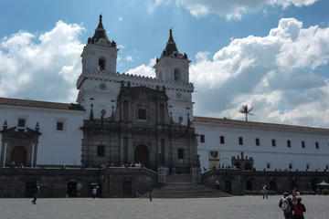 Private Full-Day Tour of Quito and Middle of the World