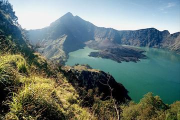 Full-Day Private North Lombok Highlands, Waterfalls and Volcanoes Tour