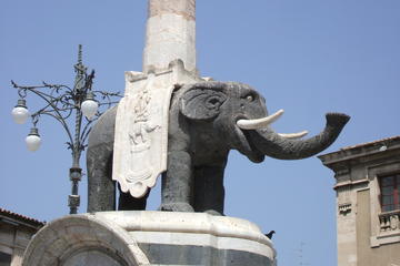 Catania private tour: Fabulous Sicilian spirit