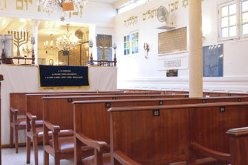 Jewish Marais tour with Synagogue visit and Lunch