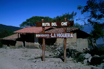2-Day Che Guevara Route Tour from Vallegrande