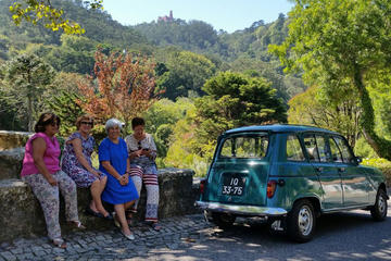 Sintra and Cascais Private Tour in Classic Renault 4L