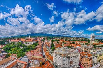 Plitvice Lakes Private Guided Tour from Pula with Transfer to Zagreb
