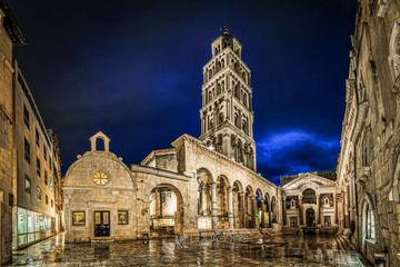 Plitvice Lakes Private Guided Tour from Zagreb with Transfer to Split