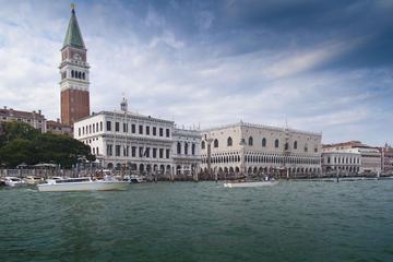 Grand Canal Boat tour in venice