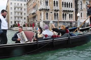 Private Gondola Serenade