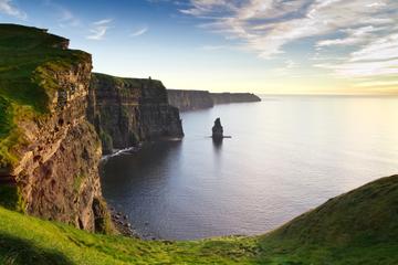 4-Day Cork, Ring of Kerry, Dingle, Cliffs of Moher and Galway Bay Rail Tour