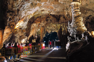 Postojna Cave and Lake Bled Small-Group Tour from Ljubljana