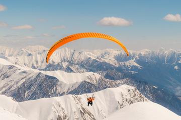 Paragliding in Gudauri - private trip from Tbilisi with Mtskheta, Jvari, Ananuri