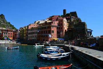 Private 5-Hour Cinque Terre Boat Tour from Monterosso
