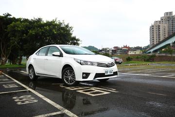 Private One-Way Transfer from Airport or Hotel in Taipei