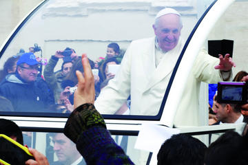 FULL DAY TOUR    Papal Audience  Vatican Museums  Sistine Chapel  St Peter's Basilica   lunch included