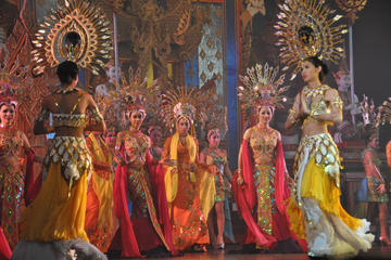 Alcazar Show in Pattaya with Hotel Transfers