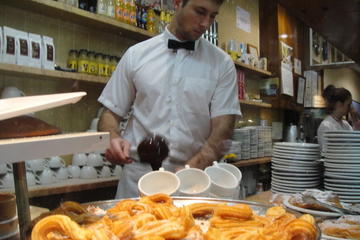 Chocolate and Sweets Private Walking Tour of Barcelona