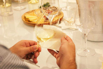 Private Spanish Wine Tasting Experience in Barcelona