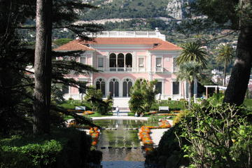 Full-Day Private Monaco and French Riviera Villages Tour from Nice