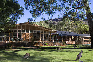 2-Night Wilpena Pound Escape Including Scenic Flight