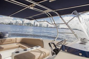 PRIVATE SPORT BOAT RENT