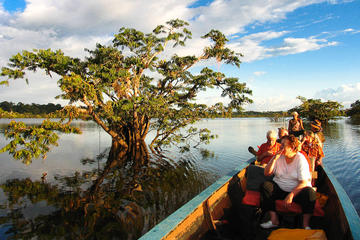 4-Day Premium Cuyabeno Tour Tapir Lodge from Nueva Loja