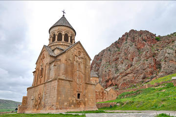 Khor Virap, Noravank and Areni Winery from Yerevan