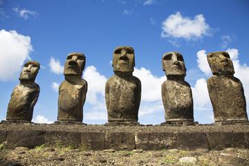 4-Day Tour of Easter Island: Moai Statues, Ahu Akivi and Akahanga