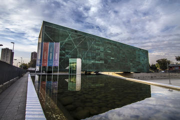 Museo de la Memoria y los Derechos Humanos Walking Tour